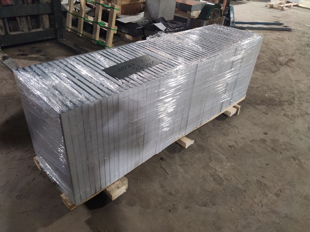 Потолочные панели толщиной металла 0.7 мм, 
500х600 мм, PE RAL 9003 (фото 3)