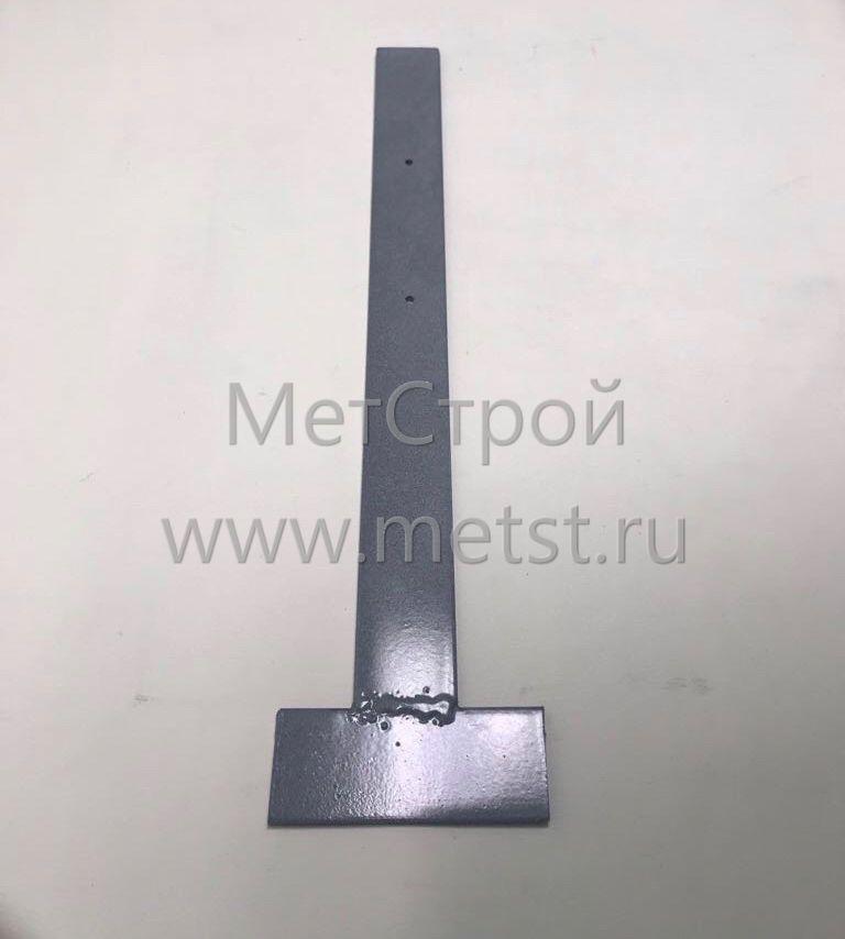 Костыль кровельный 100х400 т-образный. Полоса 40х4 мм. Горячекатанный