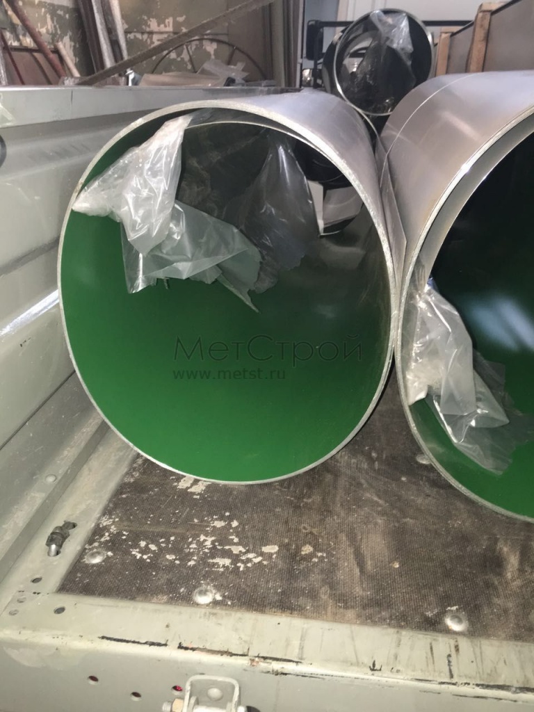 Лента из оцинкованной стали 0.5 мм с полимерным 
покрытием цвета RAL 6002 зеленый лист