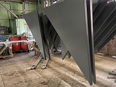 Угловые, стыковочные, потолочные панели 
толщиной металла 0.7 мм, RAL 7037 мат
