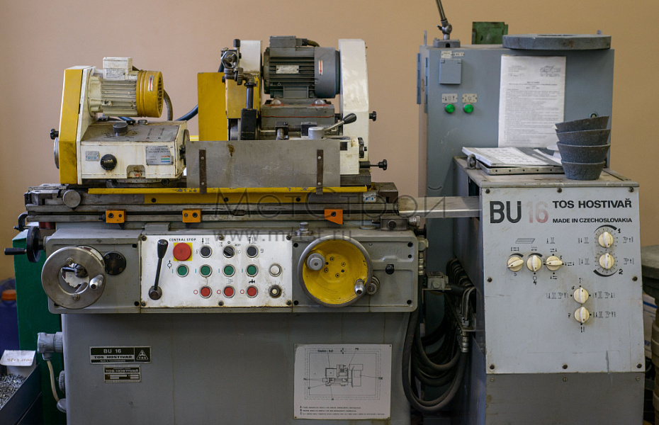 Круглошлифовальный станок BU-16 для фрезерной обработки изделий из металла