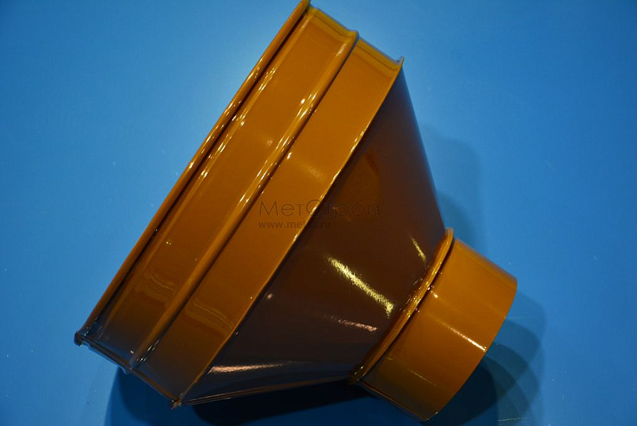 Водосборная воронка с полимерным покрытием цвета RAL 8002 (сигнальный коричневый)