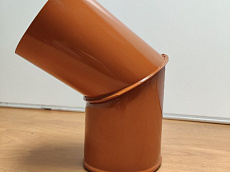 Сливное колено (отмет) диаметром 100 мм, толщиной 
металла 0.5 мм, RAL 8023